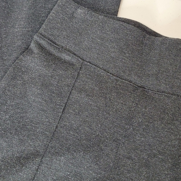 Kit and Ace Stockholm Flared Pull On Ponte Pants  - Size 8 - Picture 8 of 16